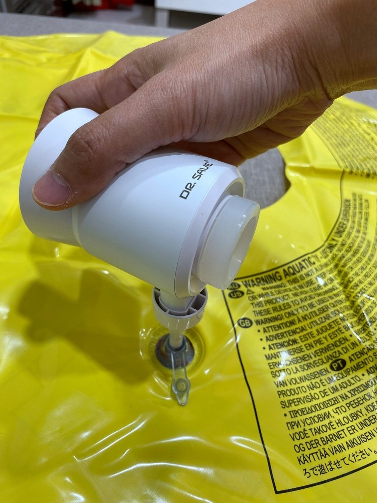 摩肯迷你充抽氣機～3in1極度快速抽充氣機，露營旅行換季必備