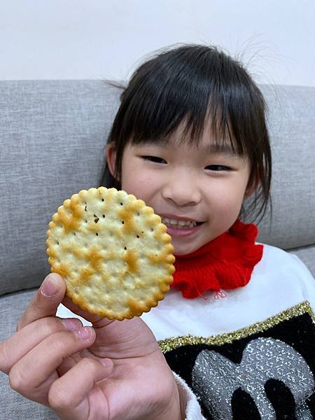 解饞低卡餅乾開箱／Kenji健司真蔥餅～清爽酥脆蔥滿幸福的零
