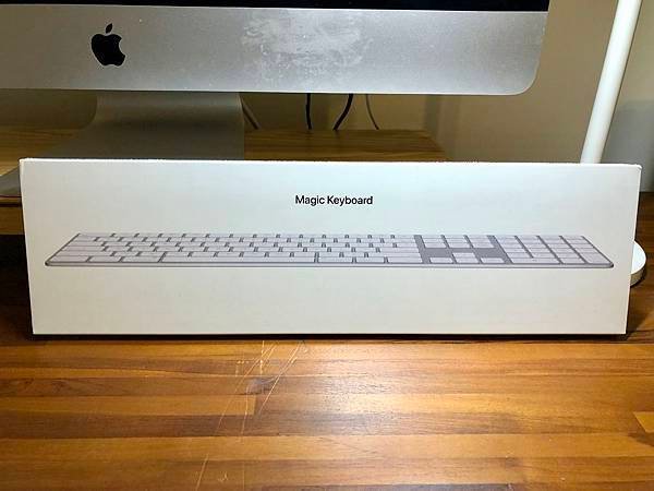 Magic Keyboard with Numeric Keypad