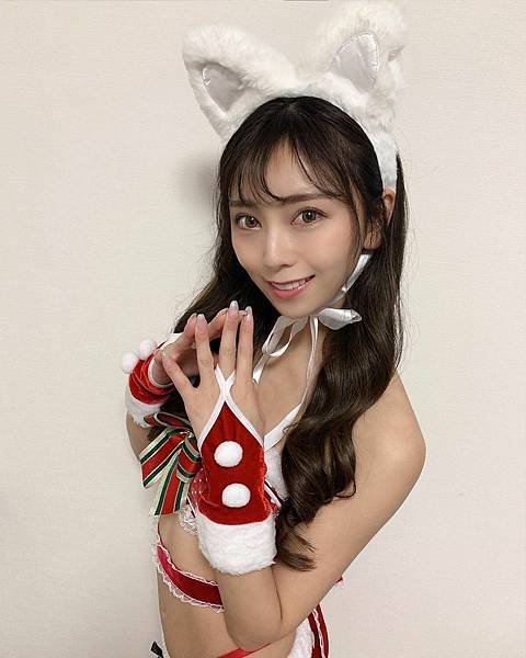 百瀬凛花.jpg