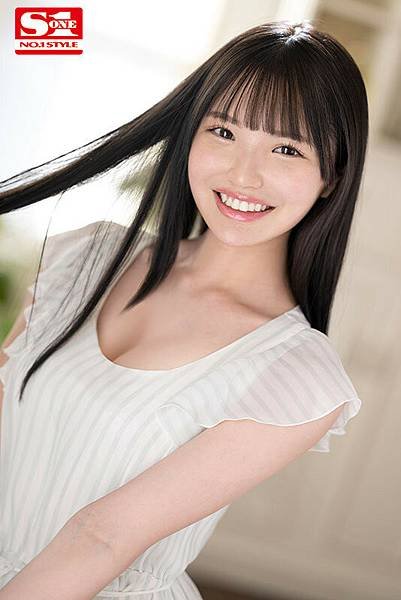 中森心々奈(中森心心奈).jpg