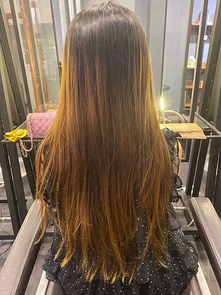 《台北東區 Fix Hair Studio｜指定設計師Jac