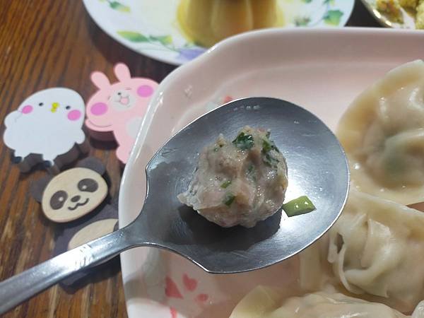 LINE_ALBUM_剝皮辣椒水餃_230621_17.jpg