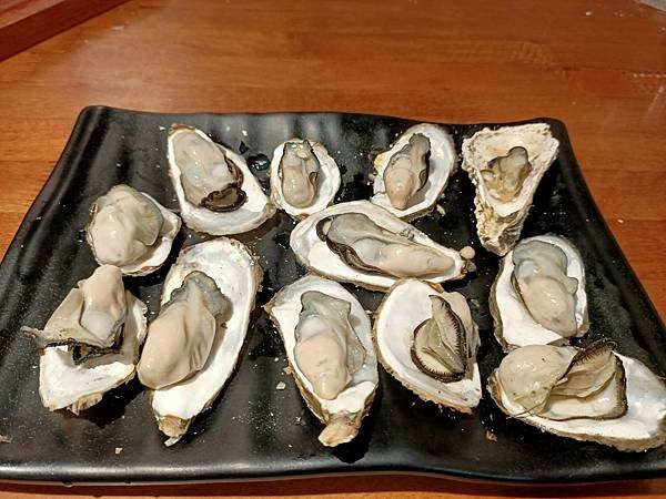 【士林串燒士林店(士林燒烤/士林美食/士林夜市美食)】平價自