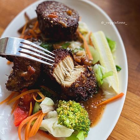 台北 北投【蒔蘿香草蔬食餐廳】北投店 全素/蛋/奶素