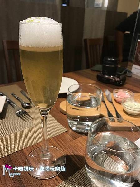 桃園市【艾維農歐風素食】12(經典蔬果醋飲_鳳梨檸檬醋).JPG