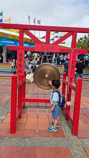 什麼都好神奇！小叮噹科學遊樂園~適合8歲以上的孩子~