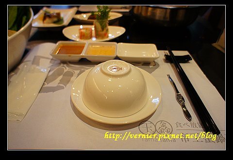 餐具與沾醬