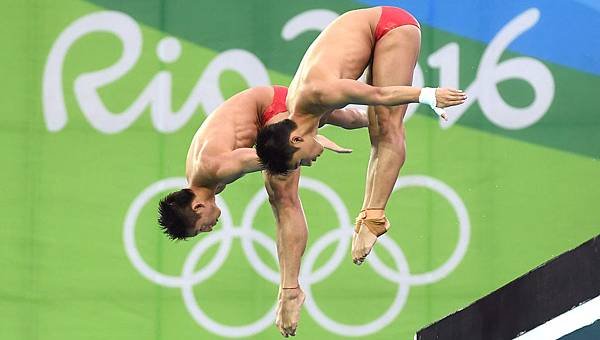 2016-08-08-diving-thumbnail.jpg