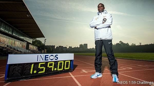 Kipchoge sub 2 ineos.jpeg