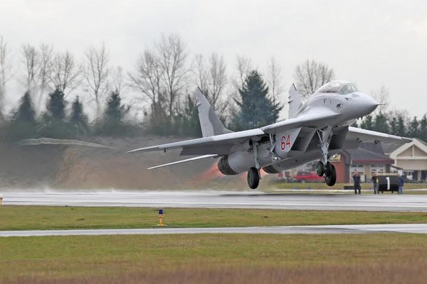 MiG-29-01.jpg