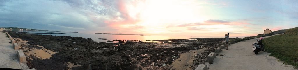 sunrise1.jpg