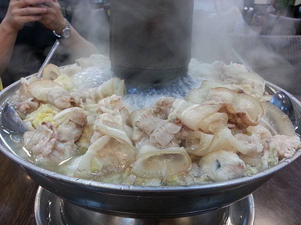 20130911劉家酸菜白肉鍋(9).jpg