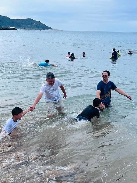 貢寮踏浪,九份老街