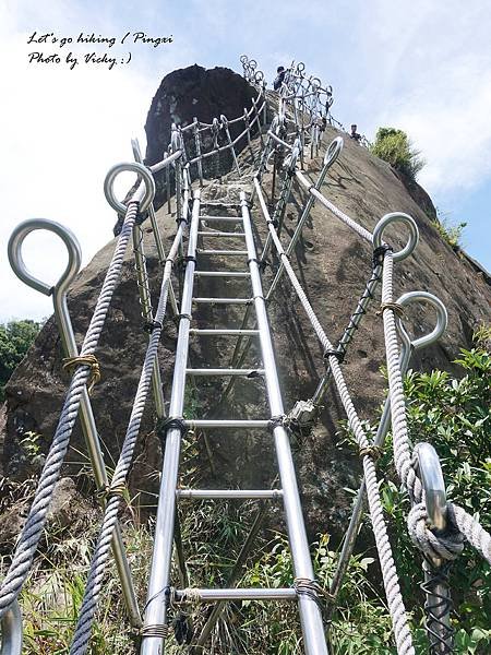 [爬山日記] 一日挑戰攀登平溪孝子山、慈母峰和普陀山，來征服