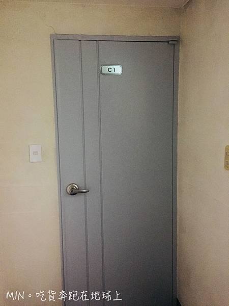 door.jpg