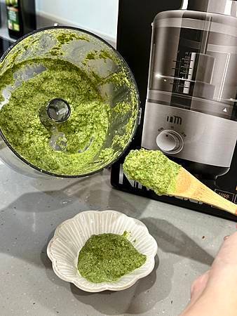 廚房必備神器「營養大師_NM600 輕巧料理機 」