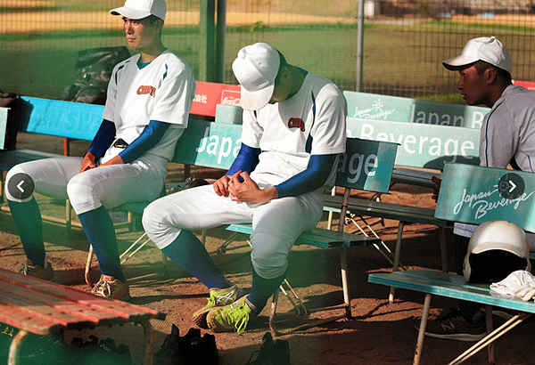 聽聞今年夏季甲子園停辦的噩耗，筑陽學園野球部的高三學生不禁流下男兒淚.png