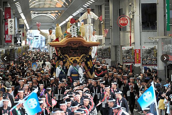 去年的「岸和田地車祭」盛況.png