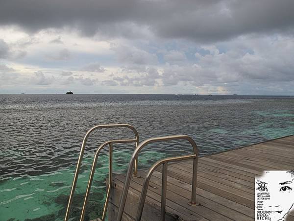 MALDIVES_2 560