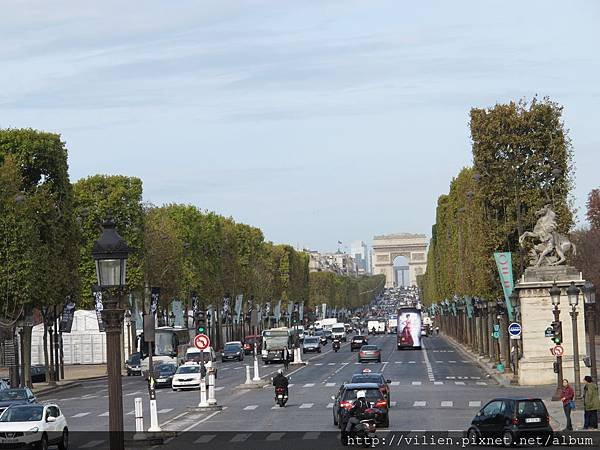 2014_Paris 1376.JPG