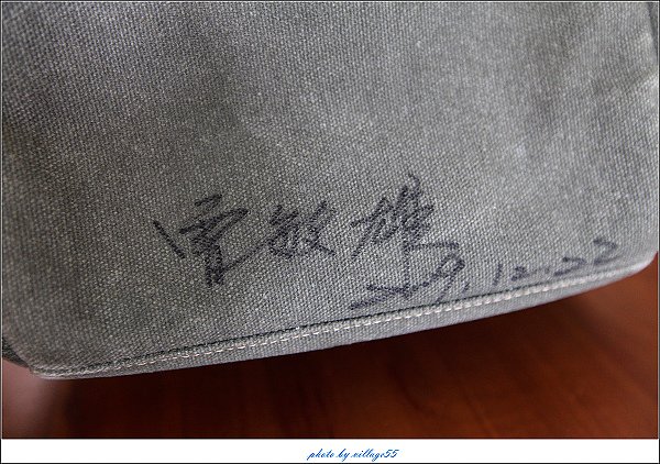 老師簽名.JPG