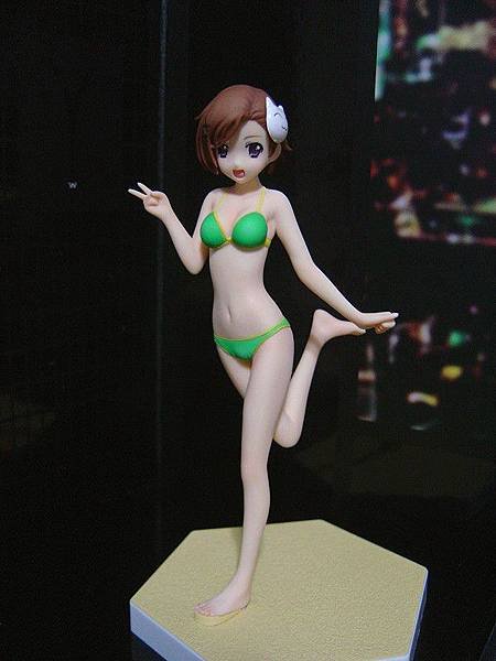 chiyuriw01.jpg