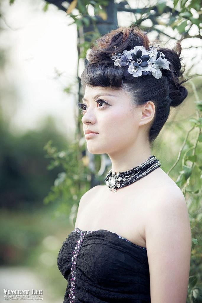 婚紗作品  Make-up: momo hair: apple MD: 巧喬 Photography: Vincent lee