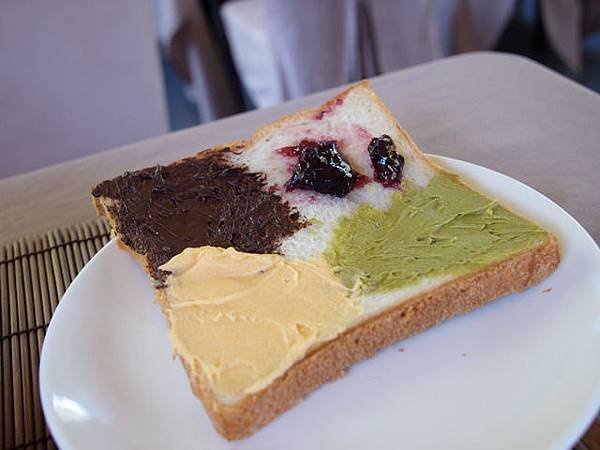 P8168738_縮小大小.JPG
