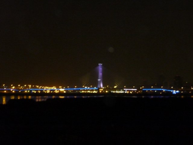 AP1020108.jpg