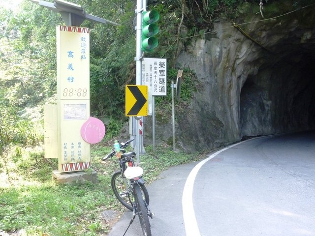 AP1020127.jpg