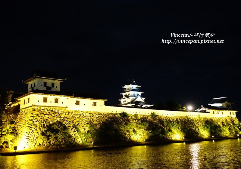 今治城夜景 城牆