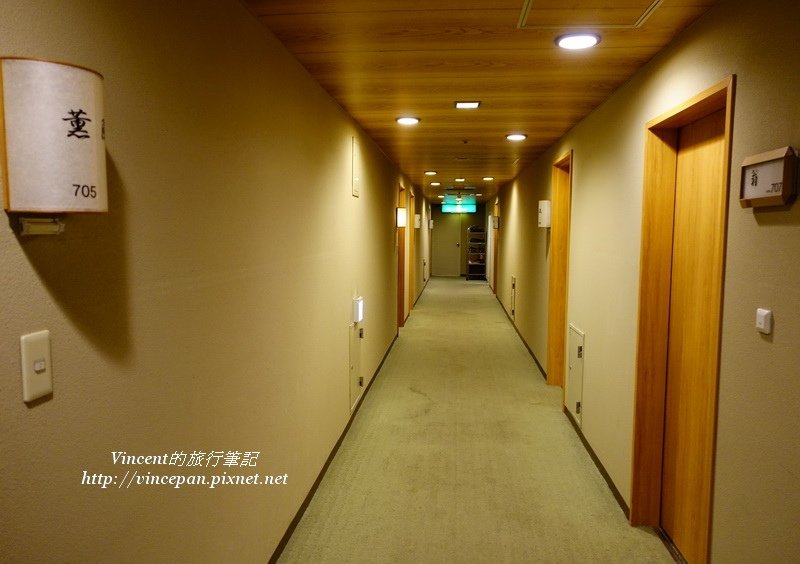 城西館 走廊