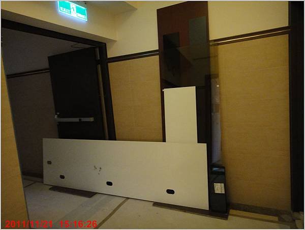 1001121_玻璃物料.jpg