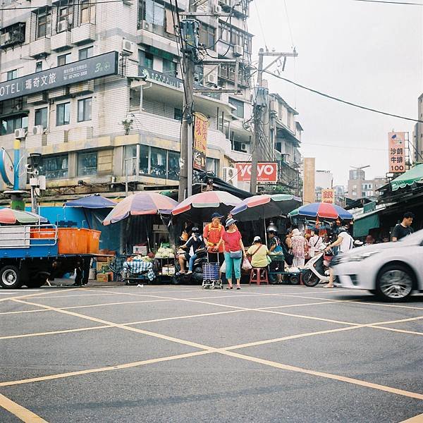 M1806-17-CN-120-1925-Kodak_Portra400-堤外-新店-Rolleiflex2803.jpg