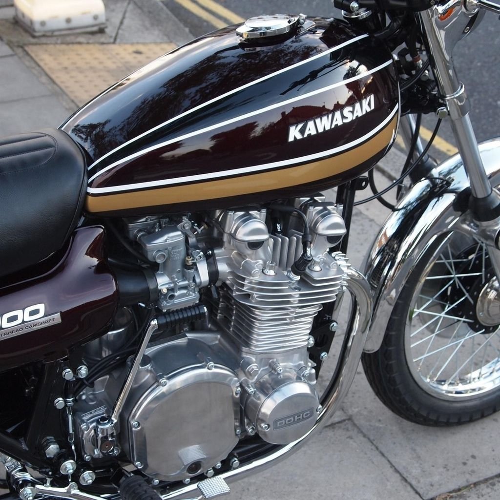 1975-Kawasaki-Z1-B900