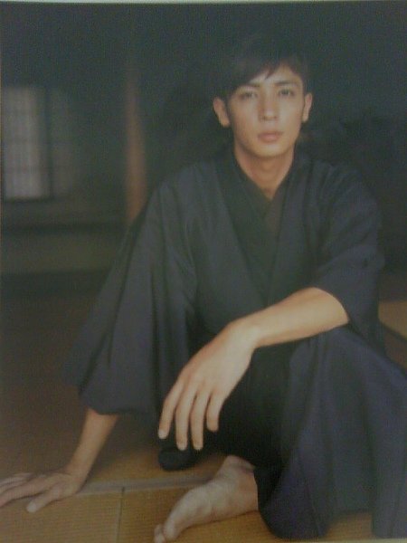 2004.12-JUNON-07.jpg