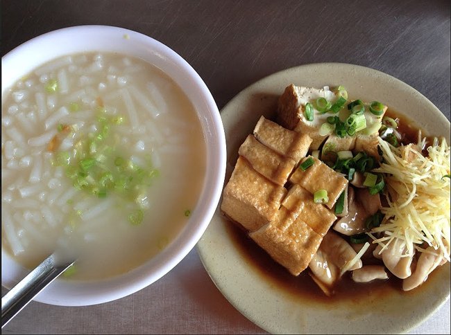 巷仔口米粉湯