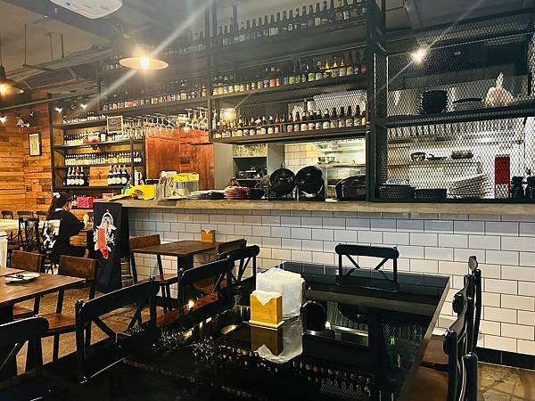 台北東區調味品串酒坊/台北東區居酒屋/台北東區餐酒館/忠孝復