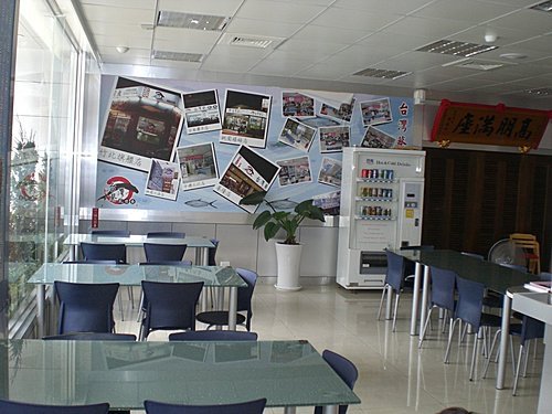 980921-3.jpg