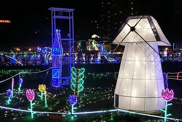 1070228-26桃園燈會2018主燈區.JPG