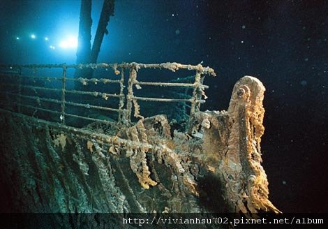titanic-railing-101461-ga.jpg