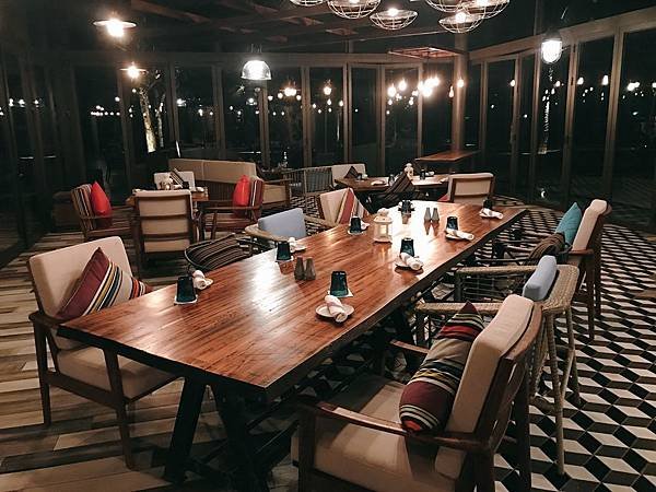 intercontinental phu quoc sea shack