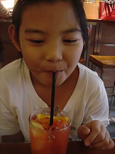sonnetorcafe14.jpg