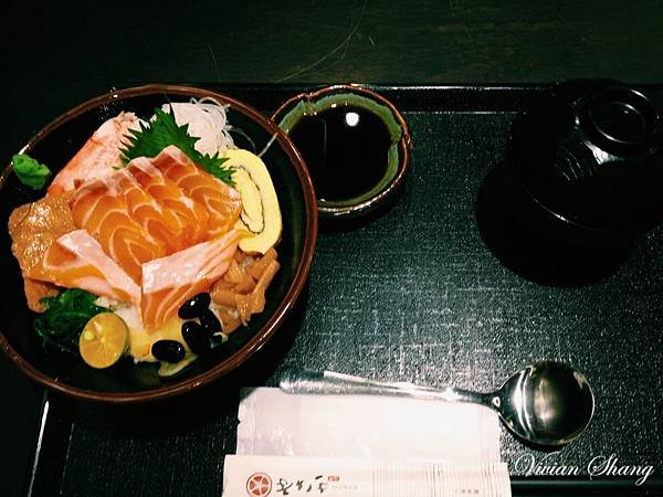 鮭魚丼$170