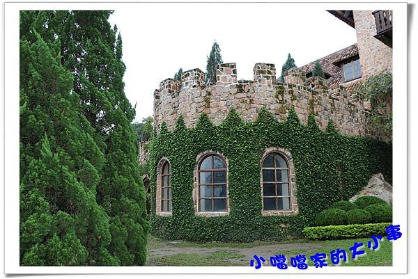 新社古堡33