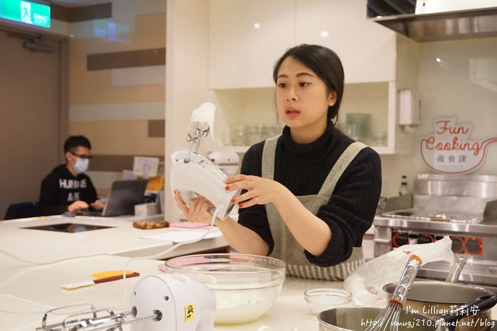 台北烘焙教室推薦 funcooking瘋食課20你知我知好學網 蛋糕捲食譜.JPG