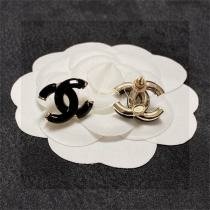 人気作 CHANEL ピアス ブラックゴールド CCロゴ モ