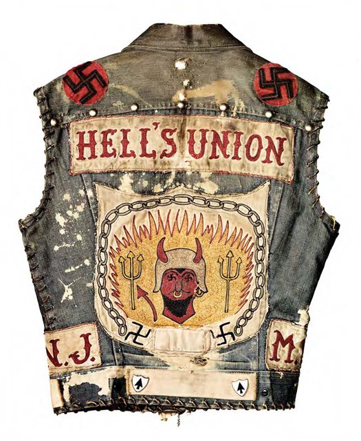 HELLS_UNION_sm_Page_01_525.jpg