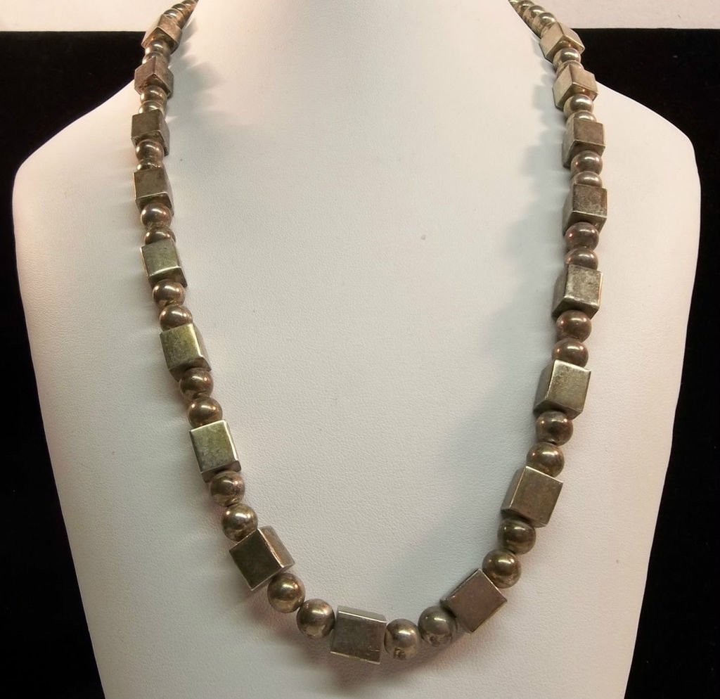 ESTATE NAVAJO STERLING CHUNKCY 3D SQUARE BEADED SQUASH BLOSSOM NECKLACE.JPG